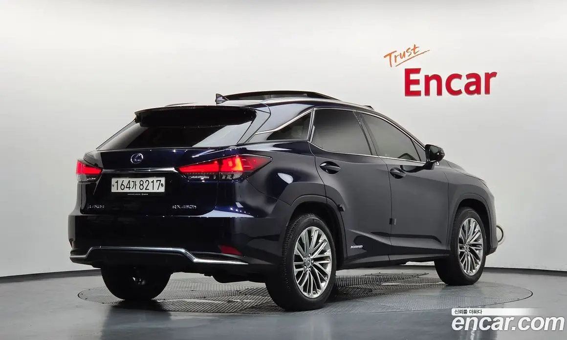 Lexus RX 2021 3.5 автомат (гидро), фото 2 Lexus RX 2021 3.5 автомат (гидро), фото 2