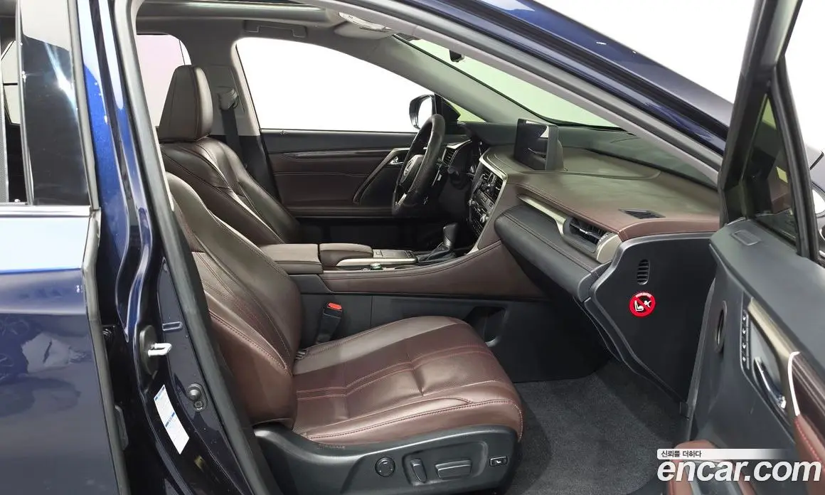 Lexus RX 2021 3.5 автомат (гидро), фото 16 Lexus RX 2021 3.5 автомат (гидро), фото 16