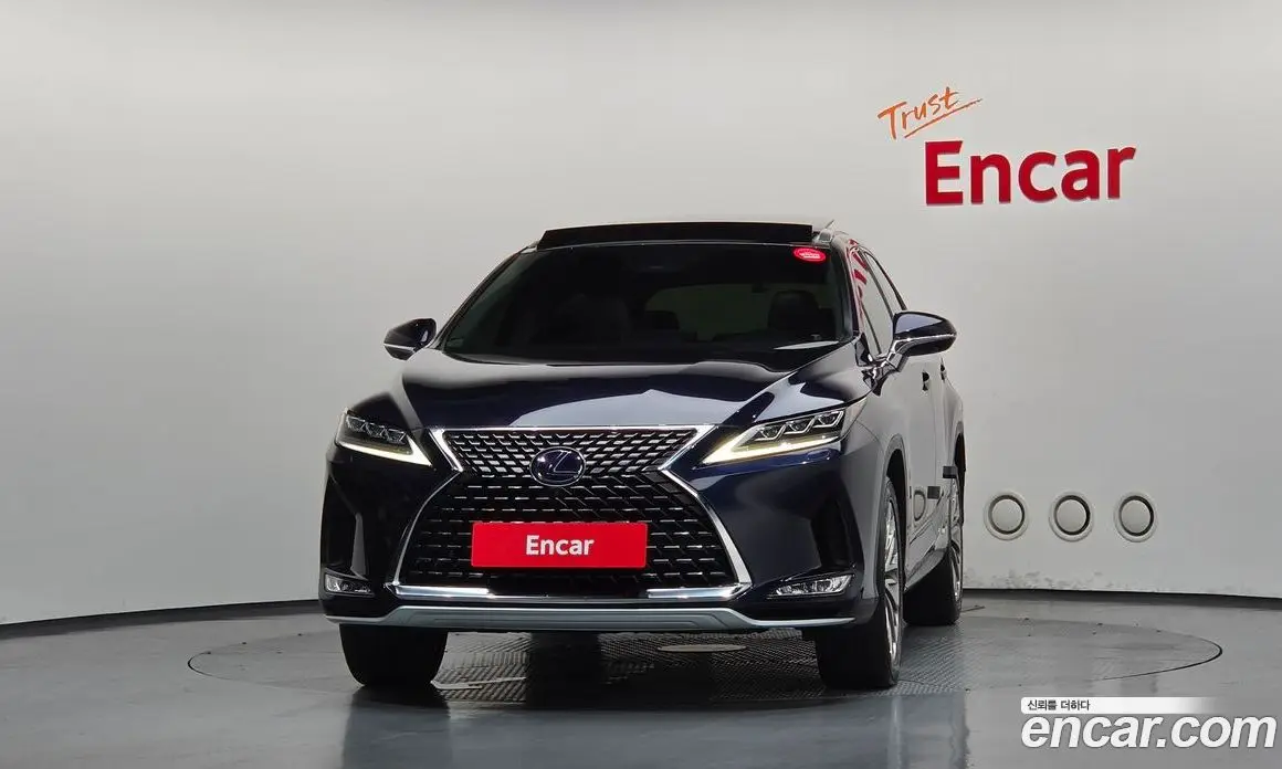 Lexus RX 2021 3.5 автомат (гидро), фото 3 Lexus RX 2021 3.5 автомат (гидро), фото 3