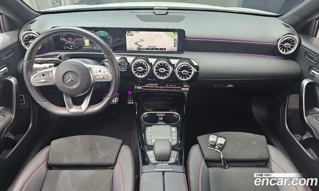 Mercedes-Benz A-Class 2021 2.0 автомат (гидро), миниатюра 10