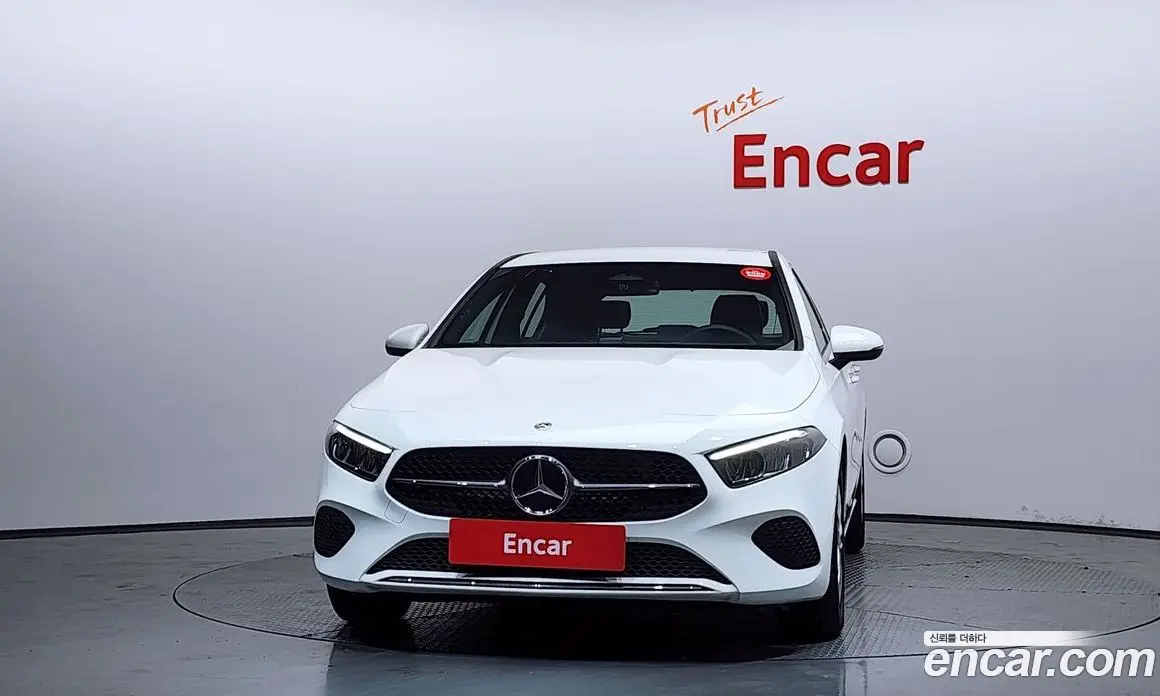Mercedes-Benz A-Class 2025 2.0 автомат (гидро), фото 3