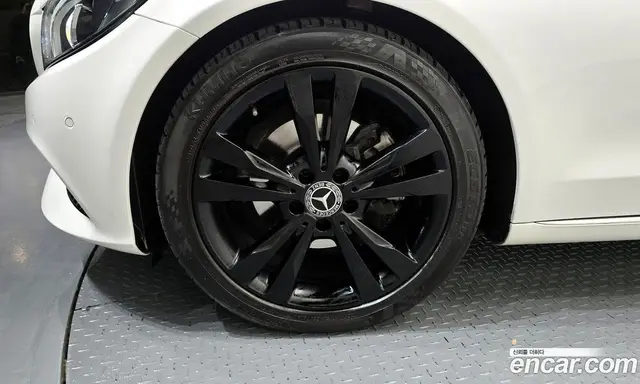 Mercedes-Benz C-Class 2018 2.1 автомат (гидро), миниатюра 5
