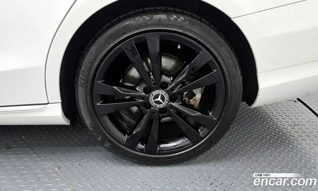 Mercedes-Benz C-Class 2018 2.1 автомат (гидро), миниатюра 7