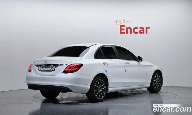 Mercedes-Benz C-Class 2020 2.0 автомат (гидро), миниатюра 2 Mercedes-Benz C-Class 2020 2.0 автомат (гидро), миниатюра 2