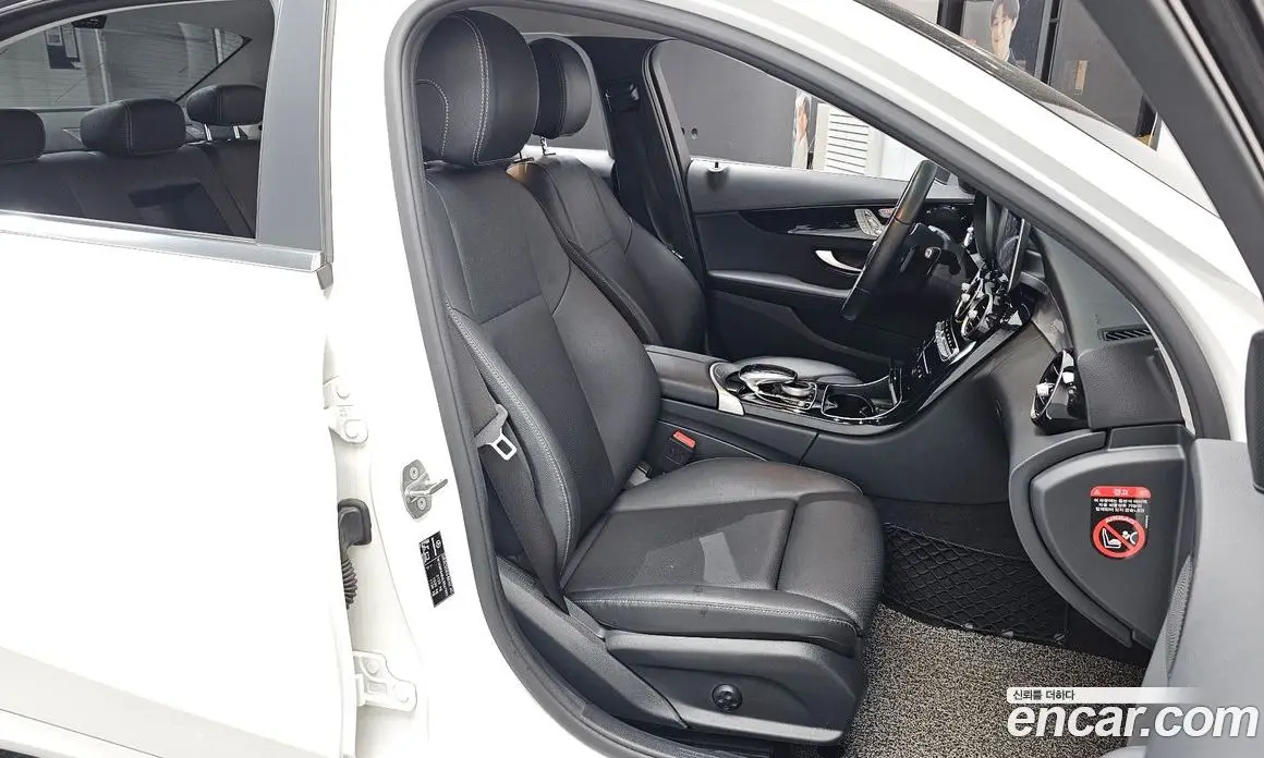 Mercedes-Benz C-Class 2020 2.0 автомат (гидро), фото 16 Mercedes-Benz C-Class 2020 2.0 автомат (гидро), фото 16
