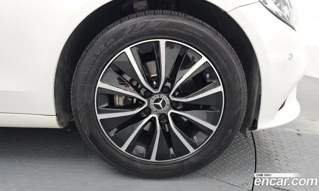 Mercedes-Benz C-Class 2020 2.0 автомат (гидро), миниатюра 7 Mercedes-Benz C-Class 2020 2.0 автомат (гидро), миниатюра 7