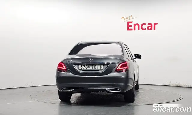Mercedes-Benz C-Class 2020 2.0 автомат (гидро), миниатюра 3 Mercedes-Benz C-Class 2020 2.0 автомат (гидро), миниатюра 3