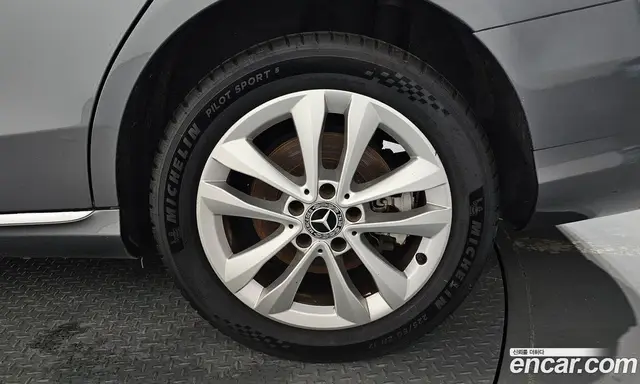 Mercedes-Benz C-Class 2020 2.0 автомат (гидро), миниатюра 6 Mercedes-Benz C-Class 2020 2.0 автомат (гидро), миниатюра 6