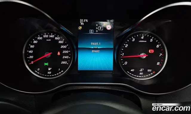 Mercedes-Benz C-Class 2020 2.0 автомат (гидро), миниатюра 10 Mercedes-Benz C-Class 2020 2.0 автомат (гидро), миниатюра 10