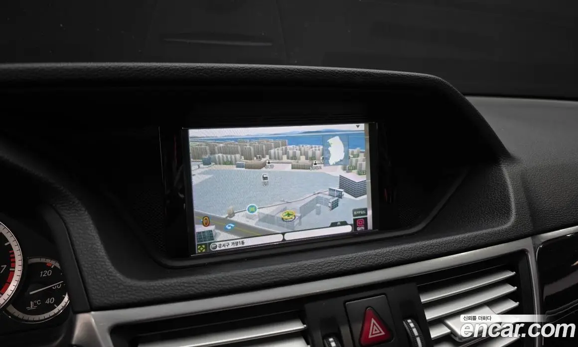 Mercedes-Benz E-Class 2009 3.5 автомат (гидро), фото 15