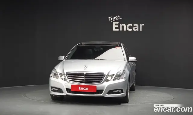 Mercedes-Benz E-Class 2009 3.5 автомат (гидро), миниатюра 3
