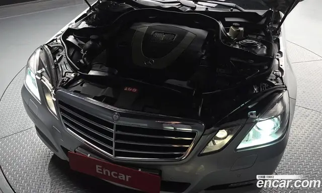 Mercedes-Benz E-Class 2009 3.5 автомат (гидро), миниатюра 6