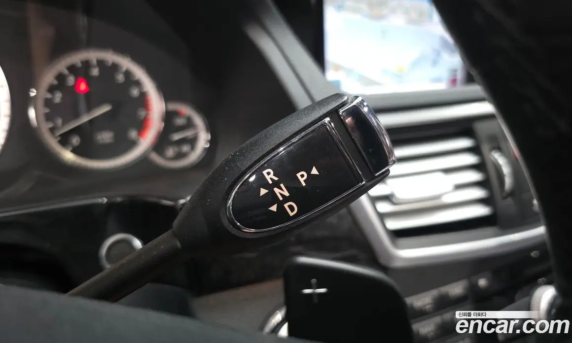Mercedes-Benz E-Class 2009 3.5 автомат (гидро), фото 9