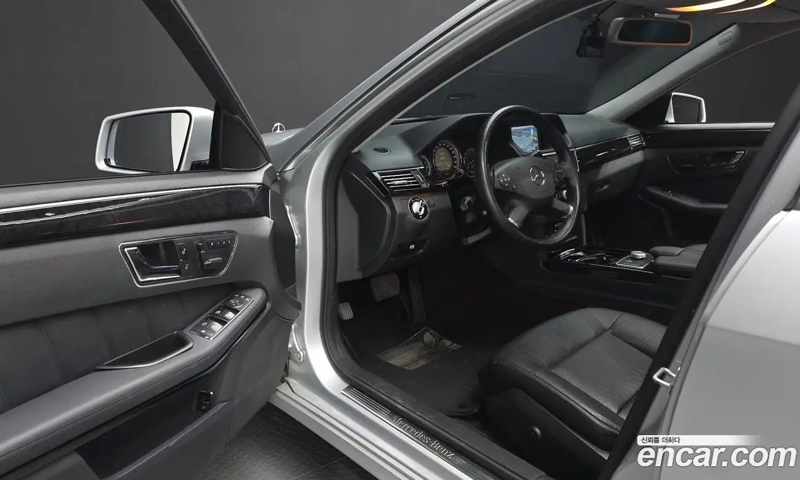 Mercedes-Benz E-Class 2009 3.5 автомат (гидро), фото 10