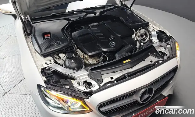Mercedes-Benz E-Class 2017 1.9 автомат (гидро), миниатюра 6