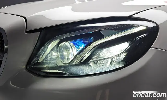 Mercedes-Benz E-Class 2017 1.9 автомат (гидро), миниатюра 8