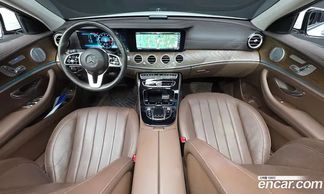 Mercedes-Benz E-Class 2019 2.0 автомат (гидро), миниатюра 10