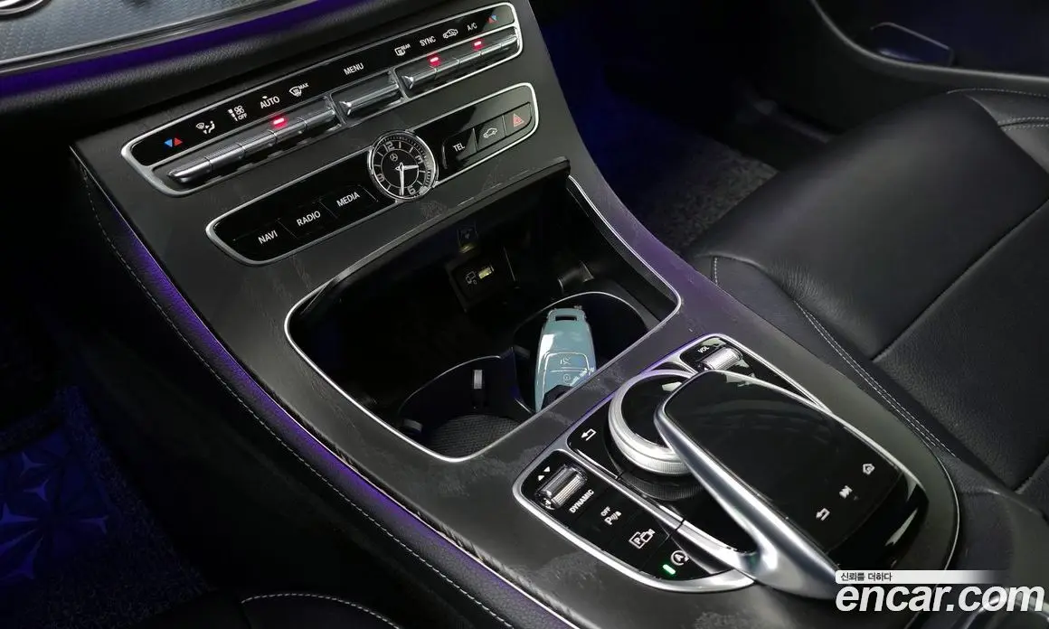 Mercedes-Benz E-Class 2020 2.0 автомат (гидро), фото 17