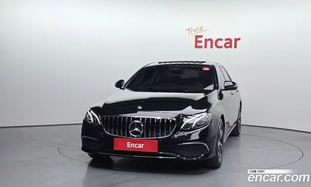 Mercedes-Benz E-Class 2020 2.0 автомат (гидро), миниатюра 3