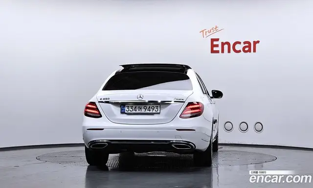 Mercedes-Benz E-Class 2020 3.0 автомат (гидро), миниатюра 4 Mercedes-Benz E-Class 2020 3.0 автомат (гидро), миниатюра 4