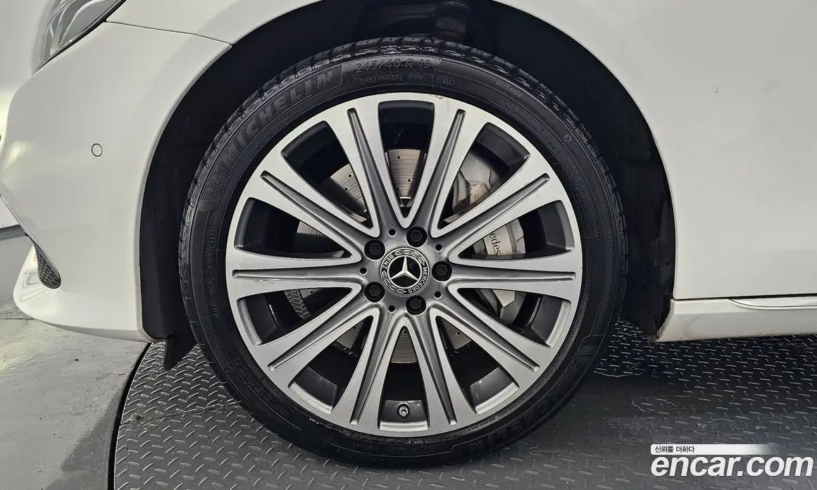 Mercedes-Benz E-Class 2020 3.0 автомат (гидро), фото 5 Mercedes-Benz E-Class 2020 3.0 автомат (гидро), фото 5