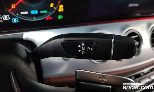 Mercedes-Benz E-Class 2021 2.0 автомат (гидро), миниатюра 12