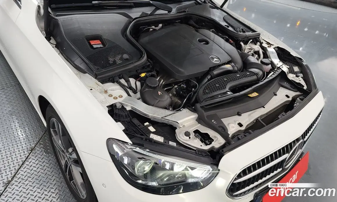 Mercedes-Benz E-Class 2021 2.0 автомат (гидро), фото 6