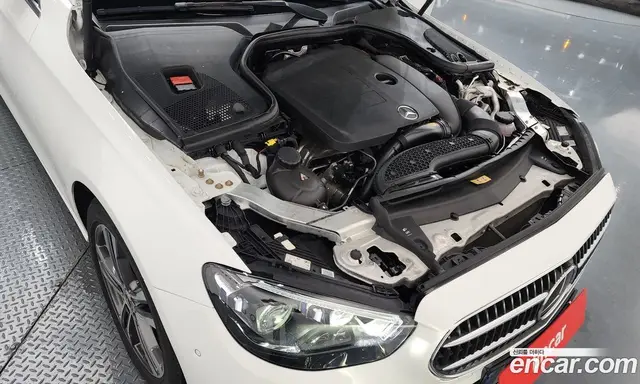 Mercedes-Benz E-Class 2021 2.0 автомат (гидро), миниатюра 6