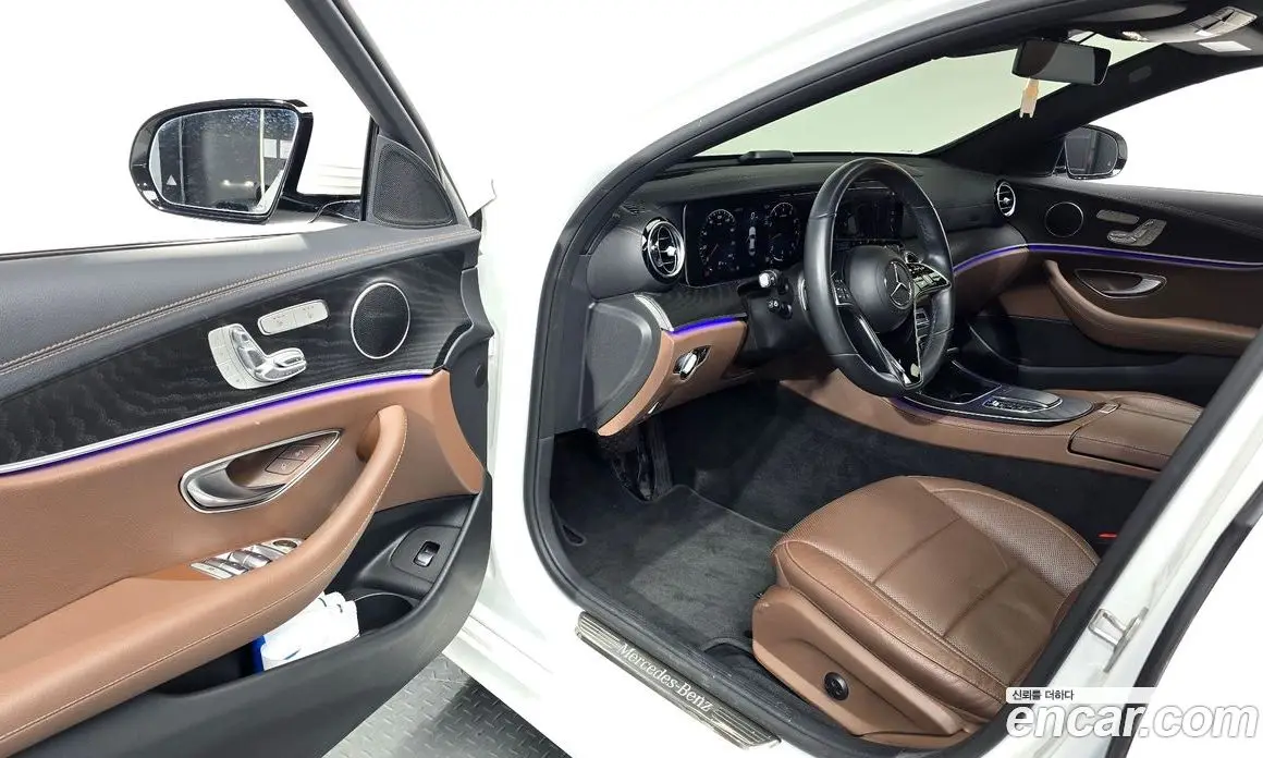 Mercedes-Benz E-Class 2022 2.0 автомат (гидро), фото 13 Mercedes-Benz E-Class 2022 2.0 автомат (гидро), фото 13