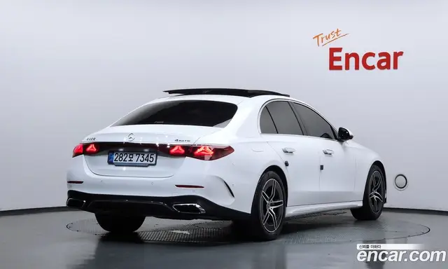 Mercedes-Benz E-Class 2025 2.0 автомат (гидро), миниатюра 2 Mercedes-Benz E-Class 2025 2.0 автомат (гидро), миниатюра 2
