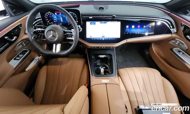 Mercedes-Benz E-Class 2025 2.0 автомат (гидро), миниатюра 10 Mercedes-Benz E-Class 2025 2.0 автомат (гидро), миниатюра 10