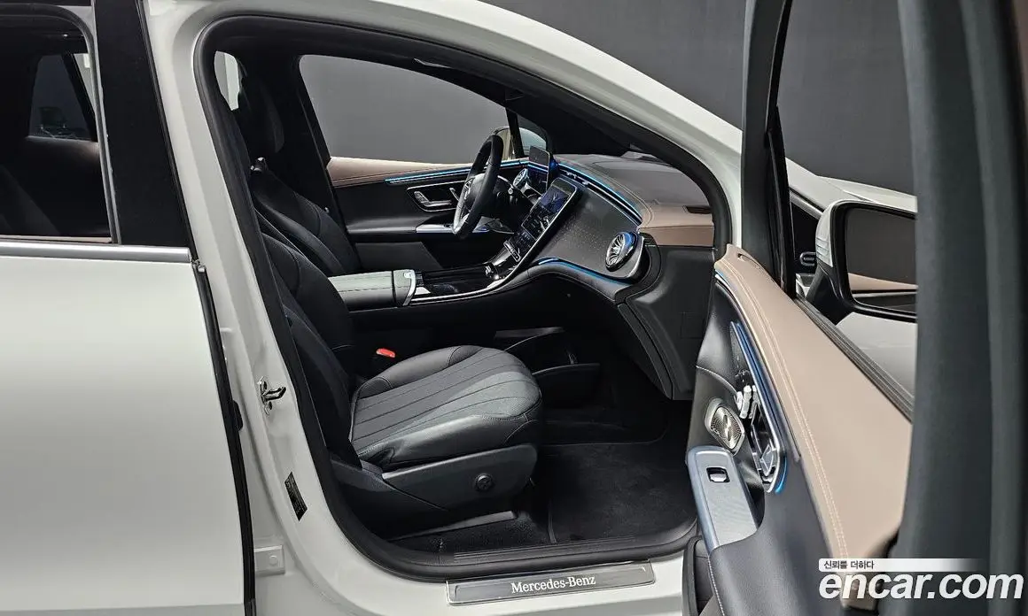 Mercedes-Benz EQE 2023 0.3 автомат (гидро), фото 17