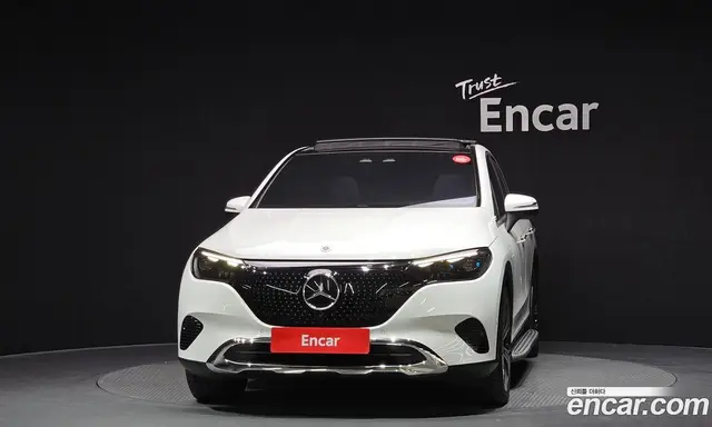 Mercedes-Benz EQE 2023 0.3 автомат (гидро), миниатюра 3