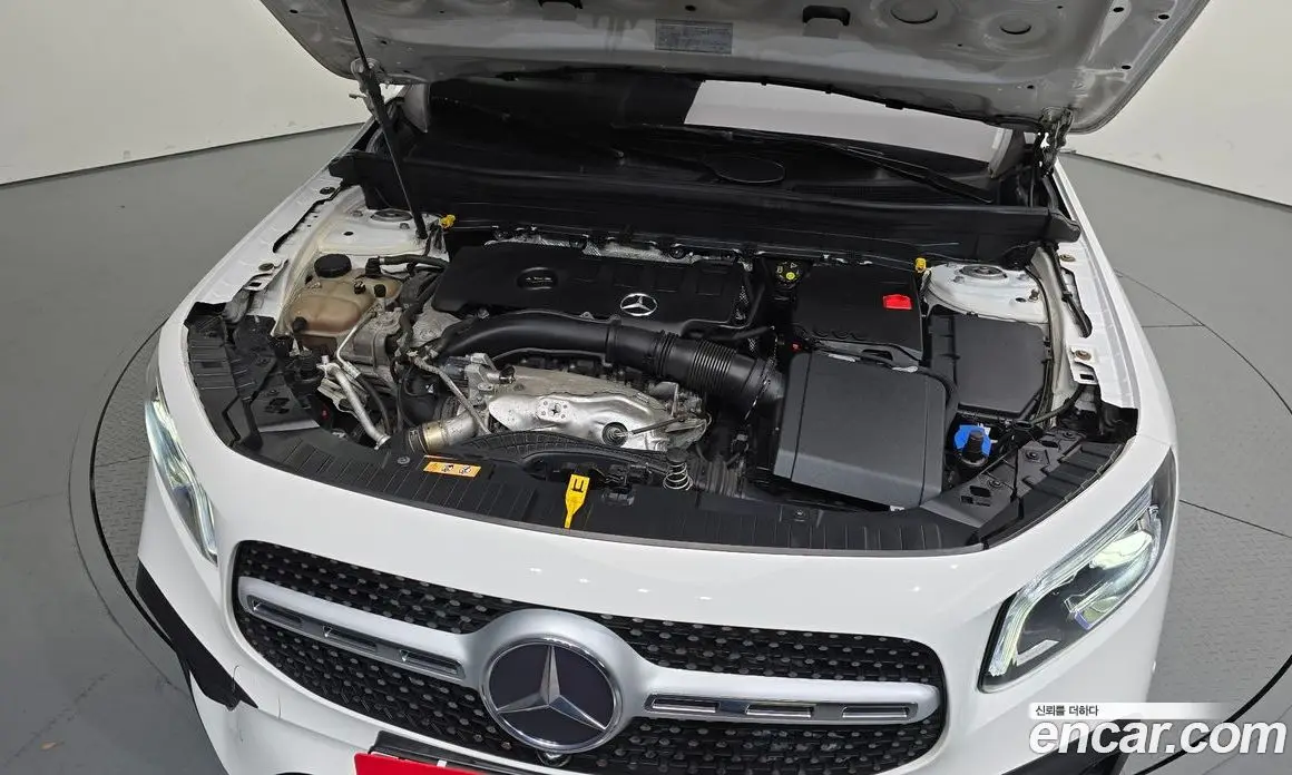 Mercedes-Benz GLB-Class 2021 2.0 автомат (гидро), фото 6