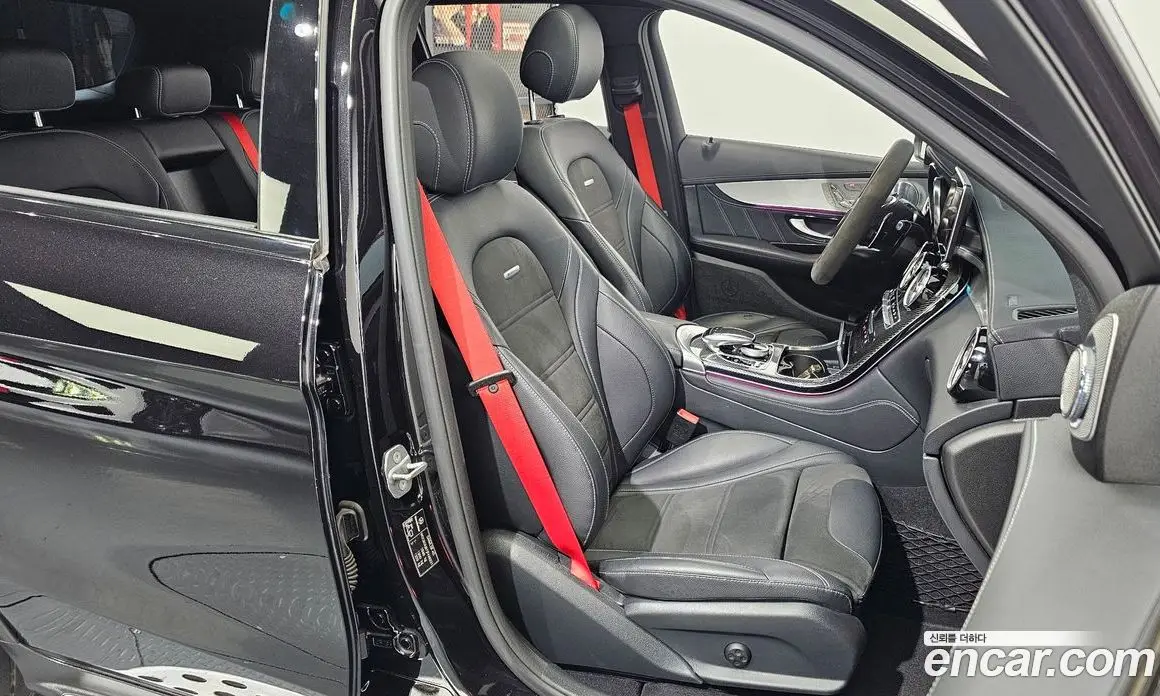 Mercedes-Benz GLC-Class 2018 4.0 автомат (гидро), фото 16 Mercedes-Benz GLC-Class 2018 4.0 автомат (гидро), фото 16