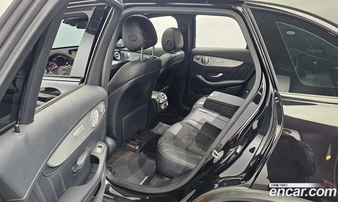 Mercedes-Benz GLC-Class 2018 4.0 автомат (гидро), фото 17 Mercedes-Benz GLC-Class 2018 4.0 автомат (гидро), фото 17