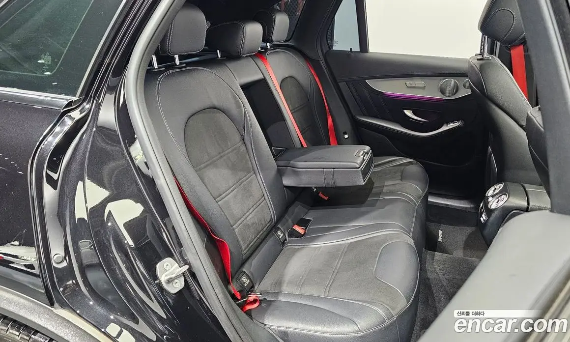 Mercedes-Benz GLC-Class 2018 4.0 автомат (гидро), фото 18 Mercedes-Benz GLC-Class 2018 4.0 автомат (гидро), фото 18