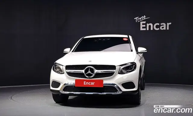 Mercedes-Benz GLC-Class 2019 2.0 автомат (гидро), миниатюра 3