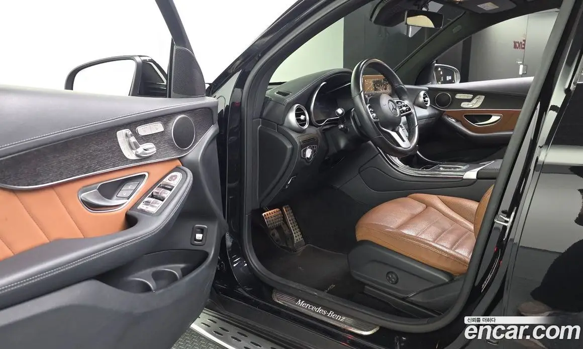 Mercedes-Benz GLC-Class 2022 2.0 автомат (гидро), фото 13