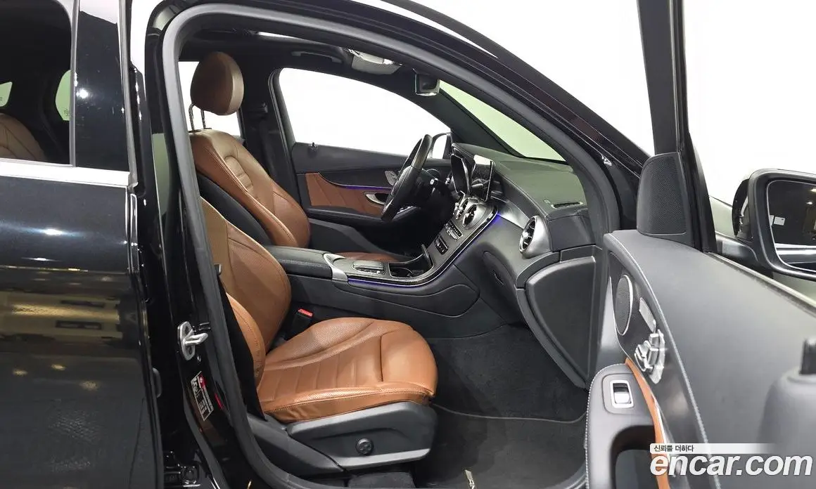 Mercedes-Benz GLC-Class 2022 2.0 автомат (гидро), фото 17