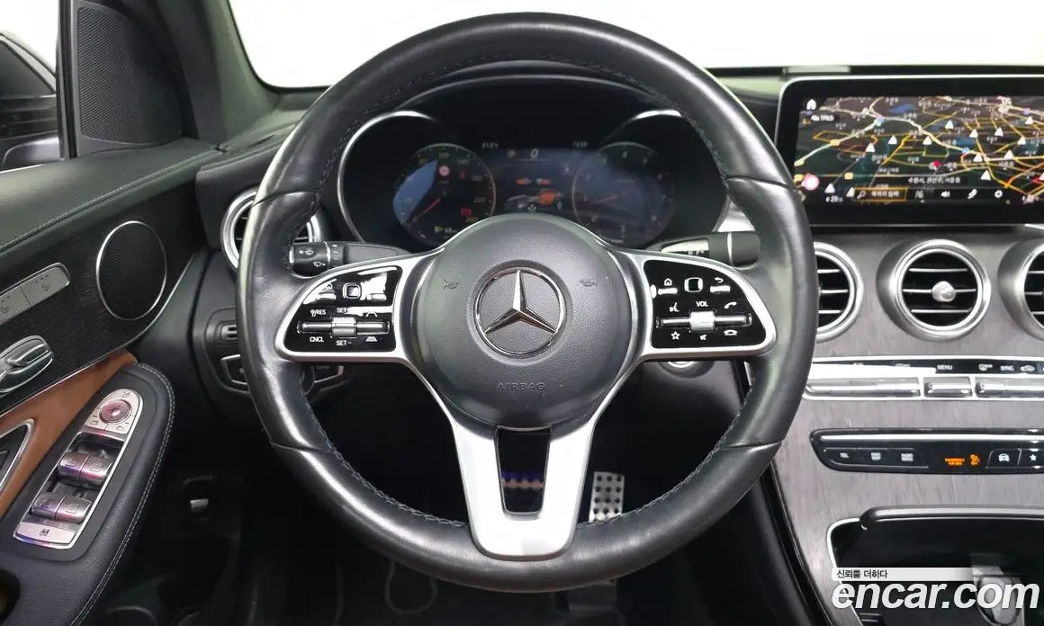Mercedes-Benz GLC-Class 2022 2.0 автомат (гидро), фото 19