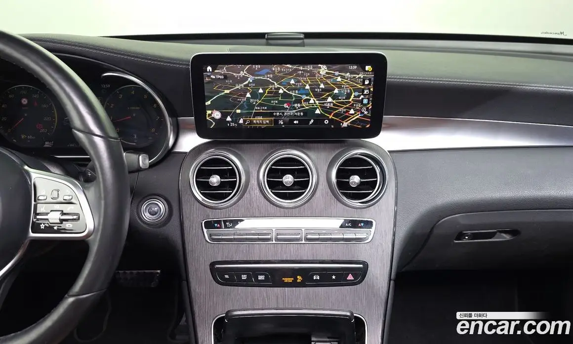 Mercedes-Benz GLC-Class 2022 2.0 автомат (гидро), фото 20