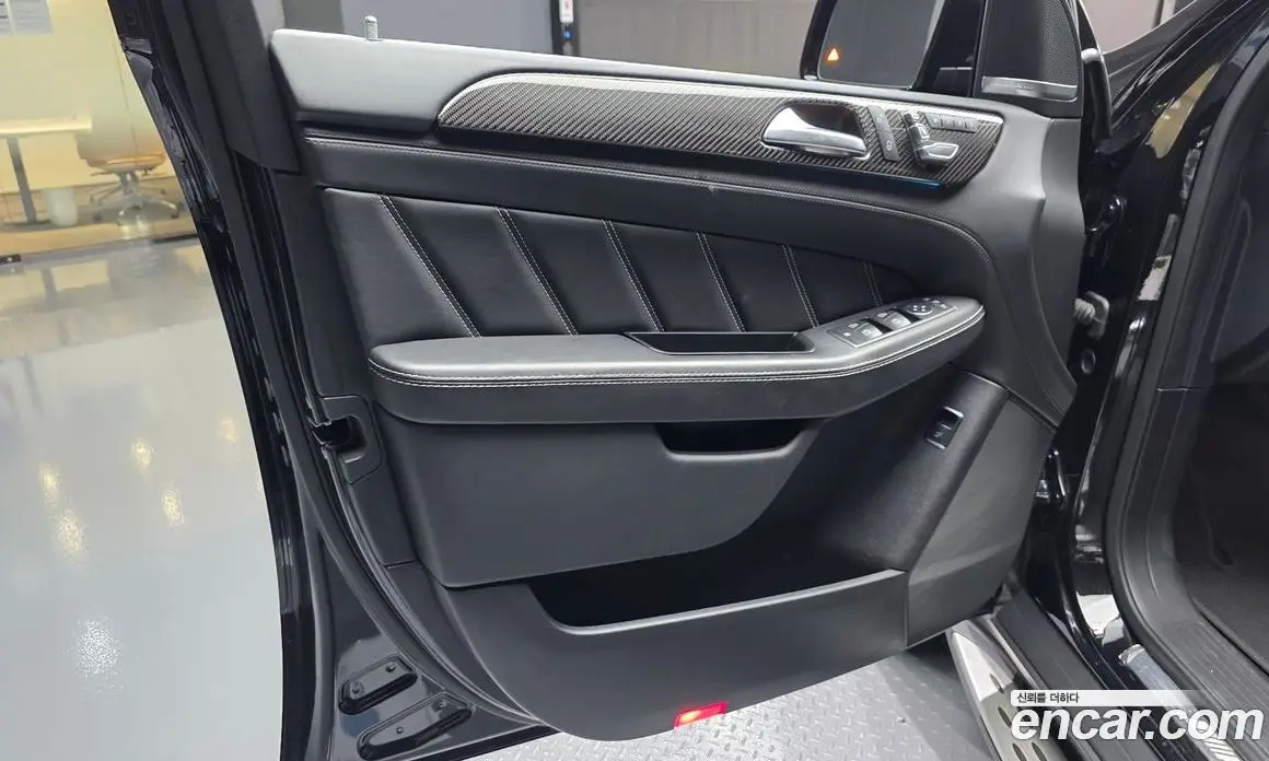 Mercedes-Benz GLE-Class 2017 5.5 автомат (гидро), фото 14