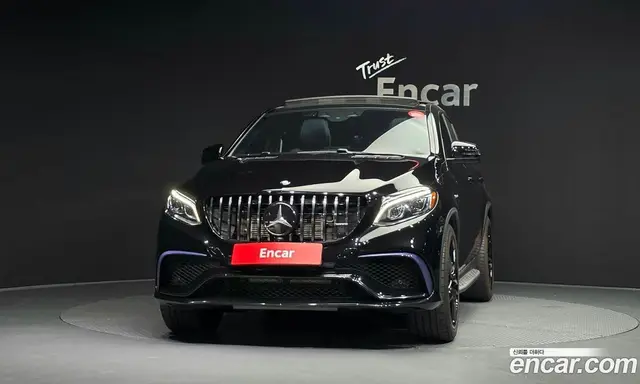 Mercedes-Benz GLE-Class 2017 5.5 автомат (гидро), миниатюра 3