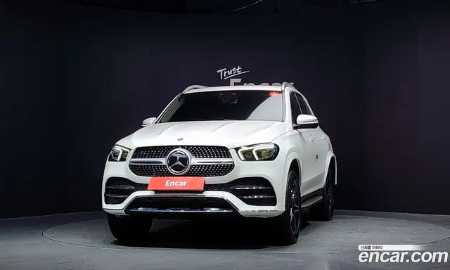 Mercedes-Benz GLE-Class 2019 3.0 автомат (гидро), миниатюра 3