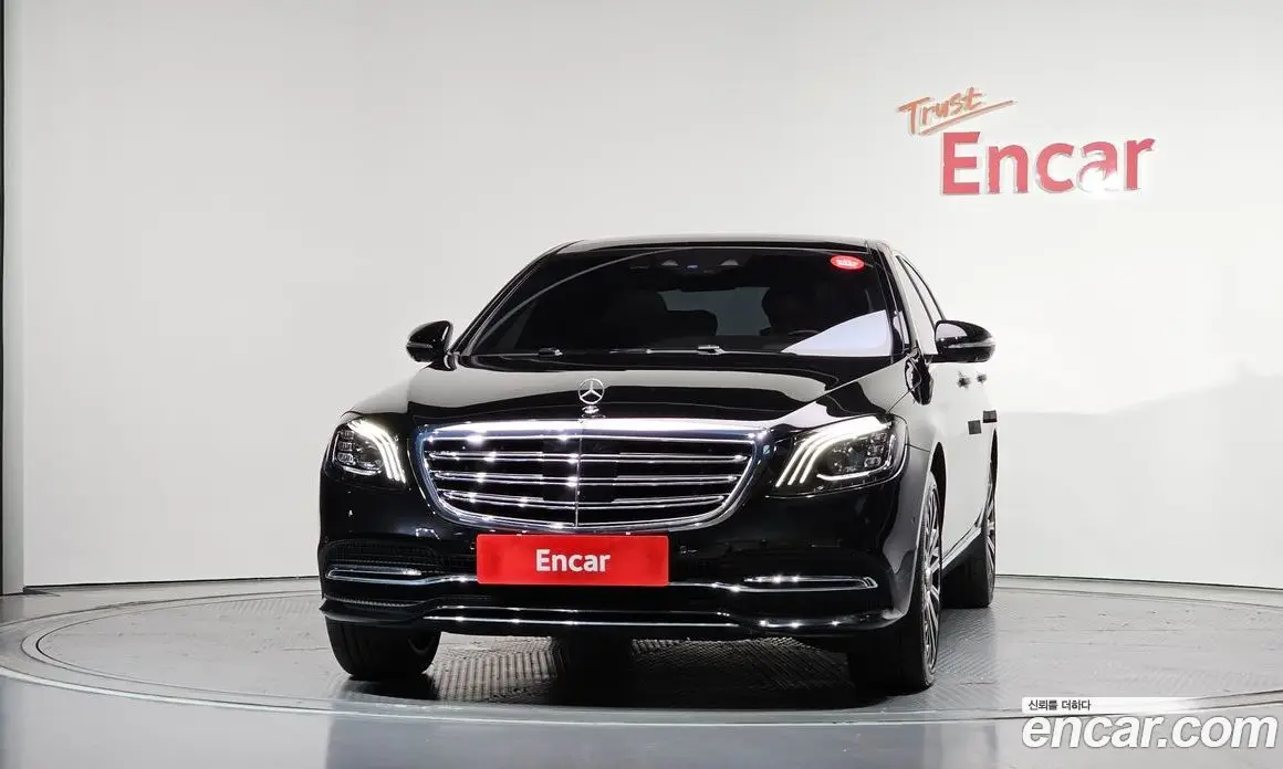 Mercedes-Benz S-Class 2020 4.0 автомат (гидро), фото 3 Mercedes-Benz S-Class 2020 4.0 автомат (гидро), фото 3