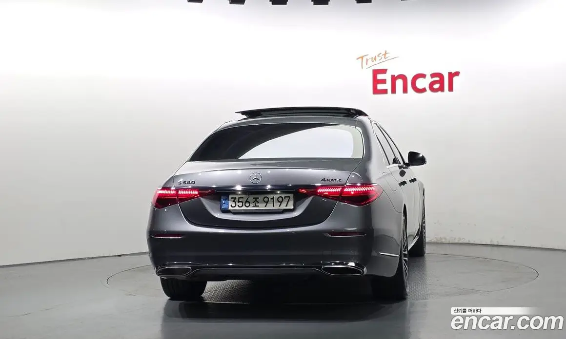 Mercedes-Benz S-Class 2021 4.0 автомат (гидро), фото 4 Mercedes-Benz S-Class 2021 4.0 автомат (гидро), фото 4