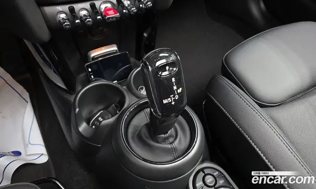 Mini Cooper 2023 1.5 автомат (гидро), миниатюра 11
