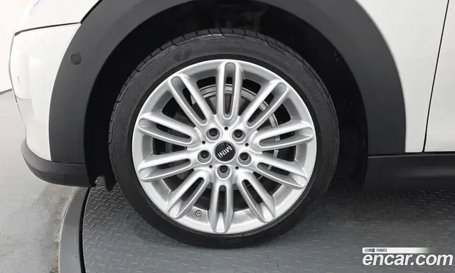 Mini Cooper 2023 1.5 автомат (гидро), миниатюра 4