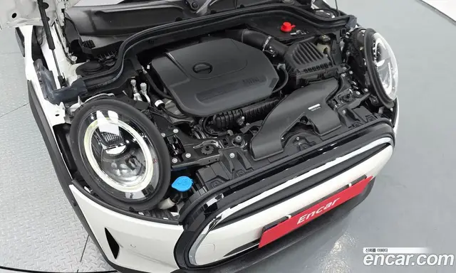 Mini Cooper 2023 1.5 автомат (гидро), миниатюра 5